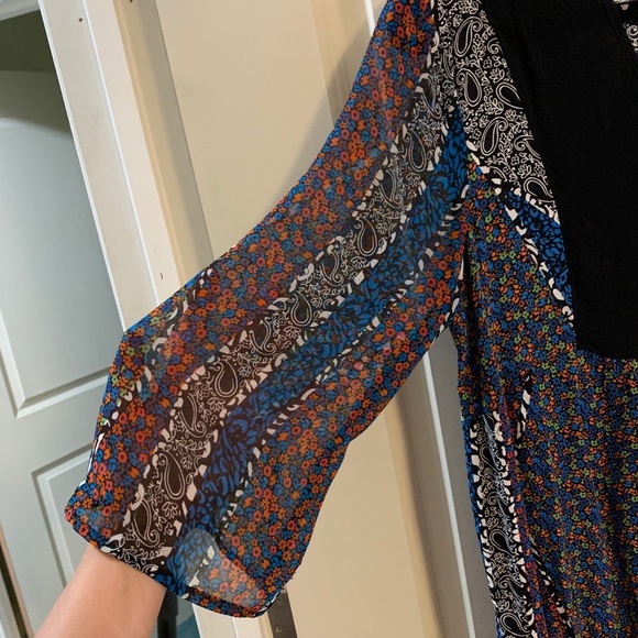 BCBGeneration Printed Midi Dress - Picture 4 of 5